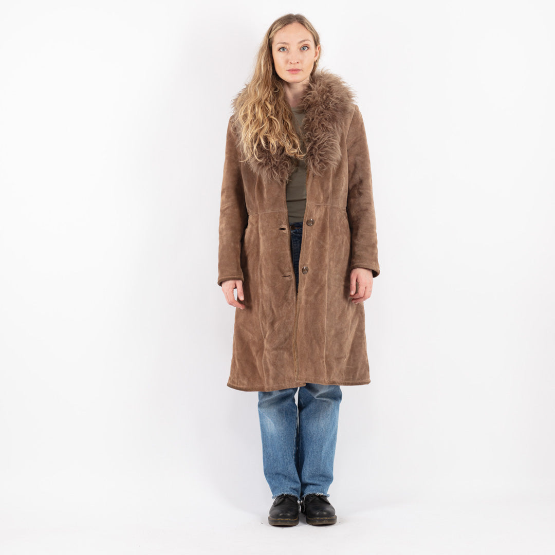 Vintage 90's Women Suede Sherpa Coat in Beige