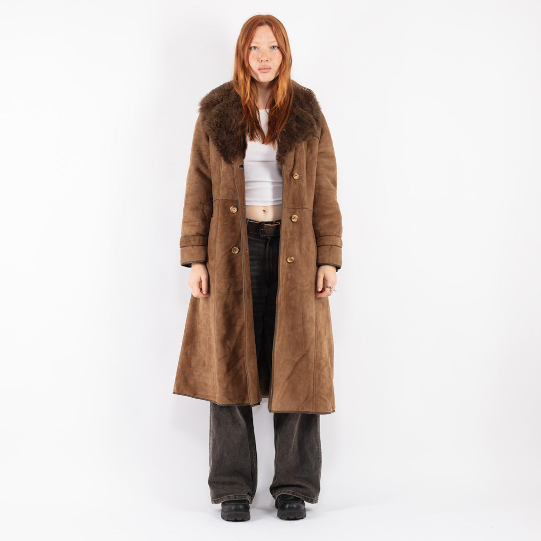 Vintage 70's Women Sheepskin Coat in Brown