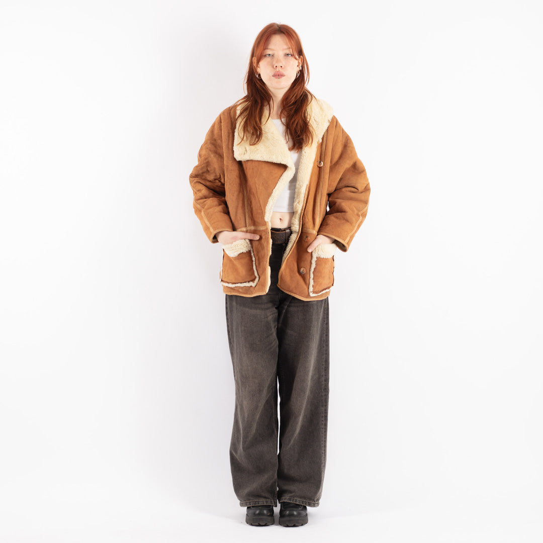 Vintage 80's Women Sheepskin Coat in Brown