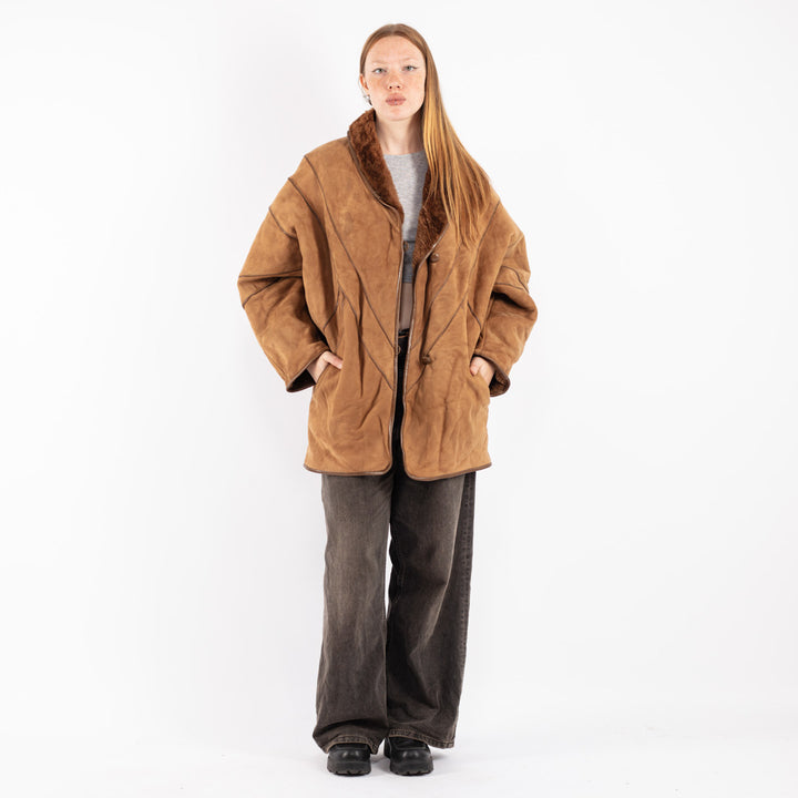 Vintage 80's Women Sheepskin Coat in Beige