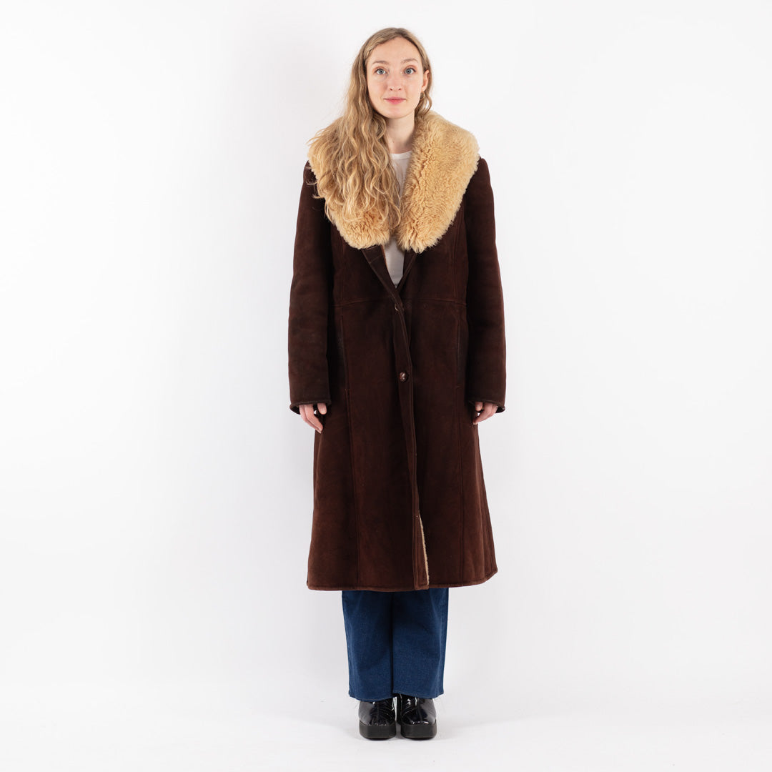 Vintage 70's Women Sheepskin Coat in Brown