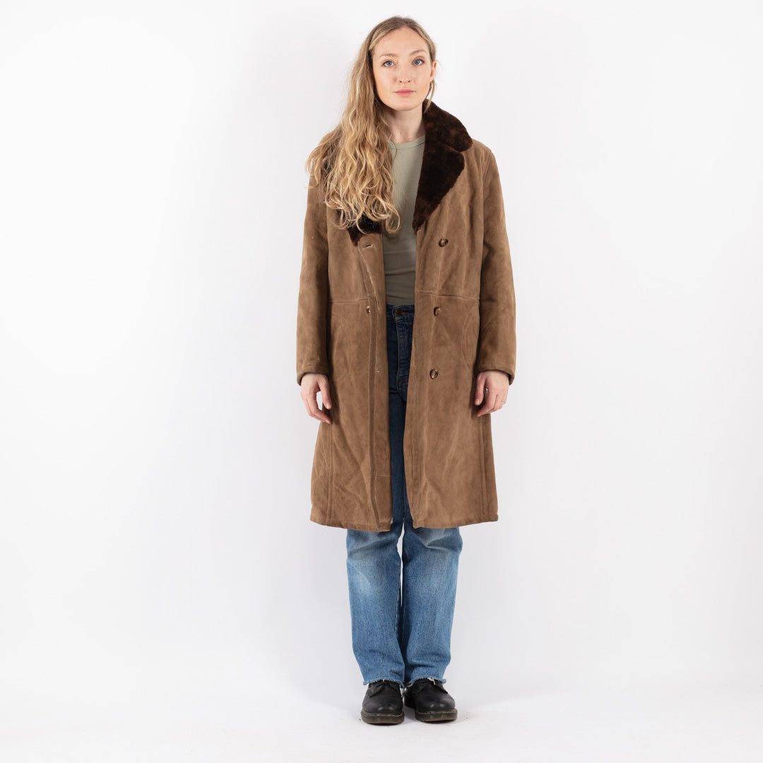 Vintage 70's Women Sheepskin Coat in Beige