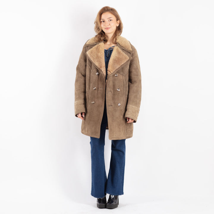 Vintage 70's Women Sheepskin Coat in Beige