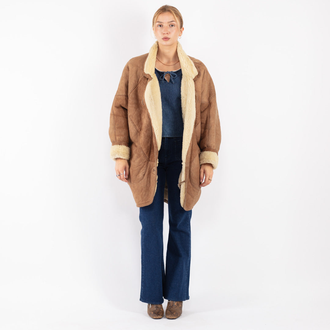 Vintage 80's Women Sheepskin Coat in Brown