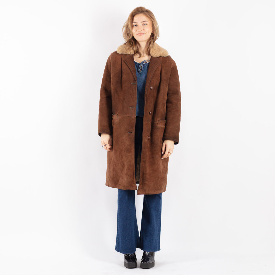 Vintage 70's Women Sheepskin Coat in Brown