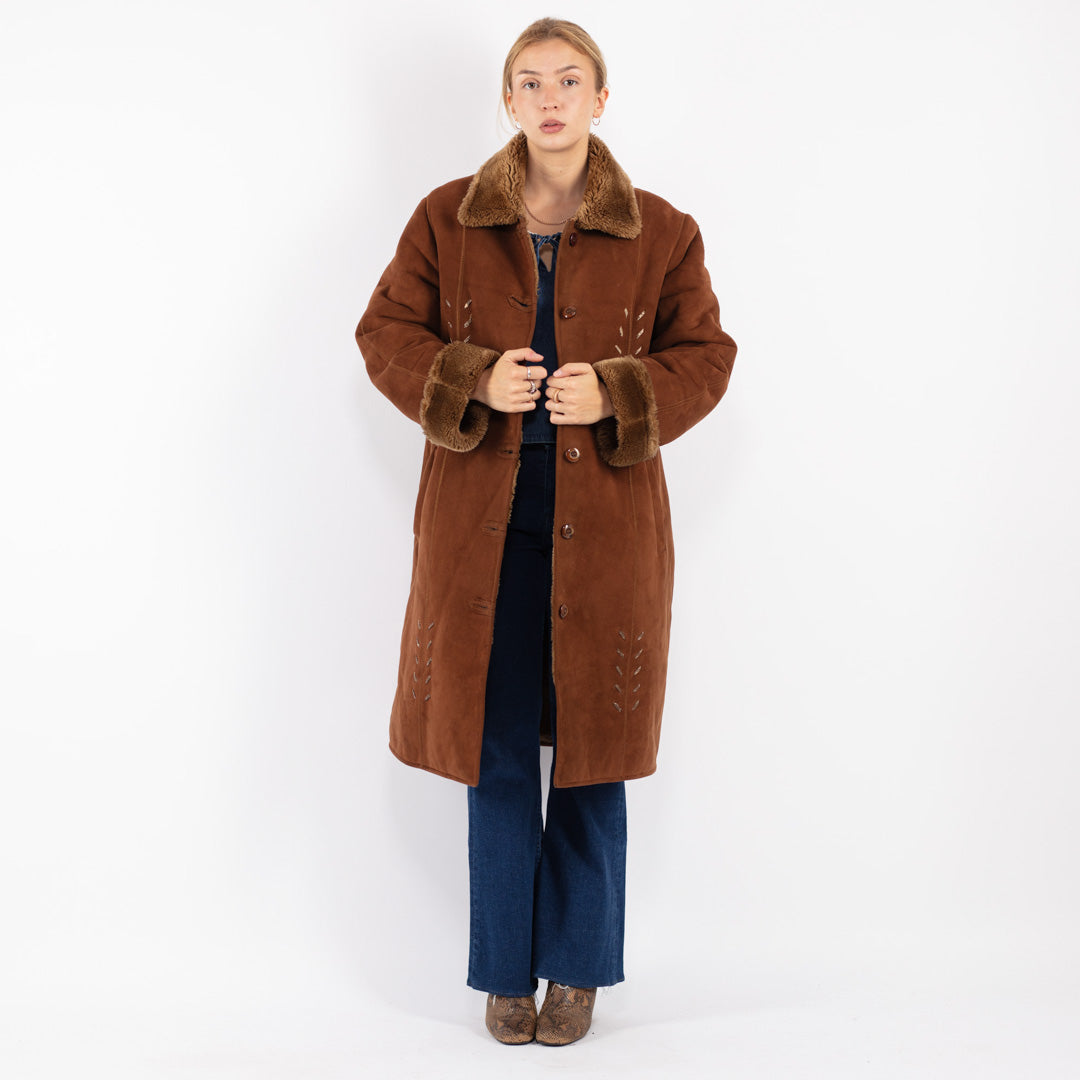 Vintage 90's Women Faux Sheepskin Coat in Brown