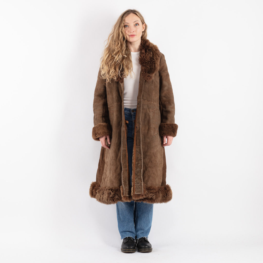 Vintage 70's Women Sheepskin Coat in Brown
