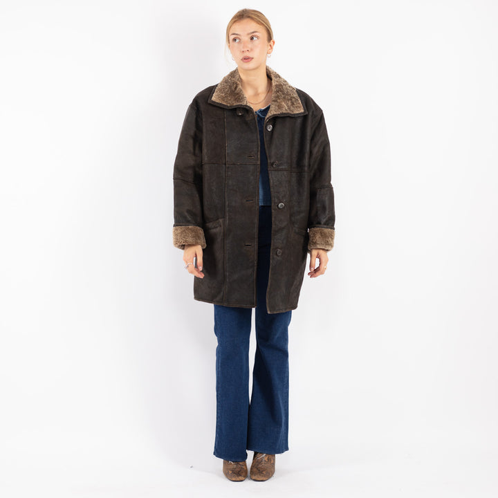 Vintage 90's Women Sheepskin Coat in Brown