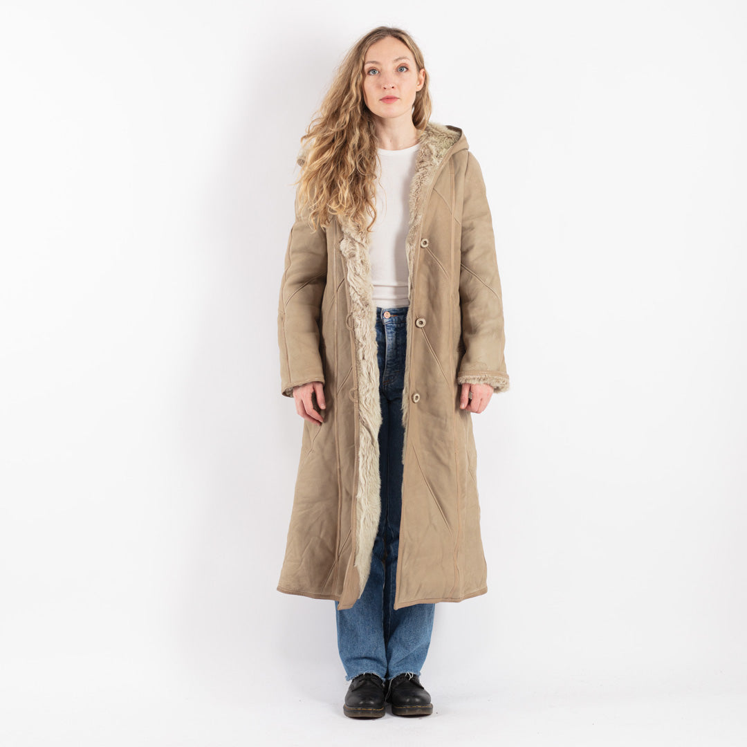 Vintage 80's Women Sheepskin Coat in BeigeV9080