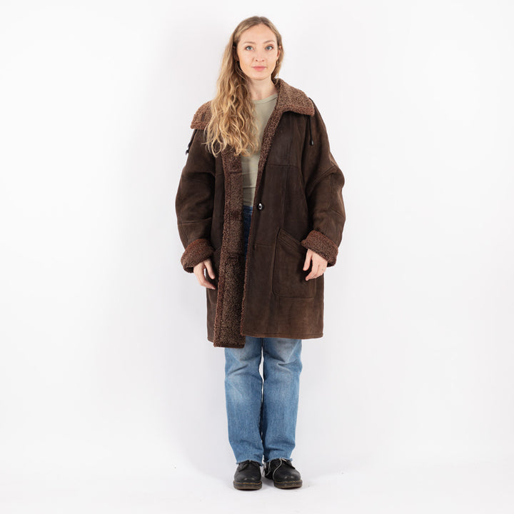 Vintage 90's Women Sheepskin Coat in Brown