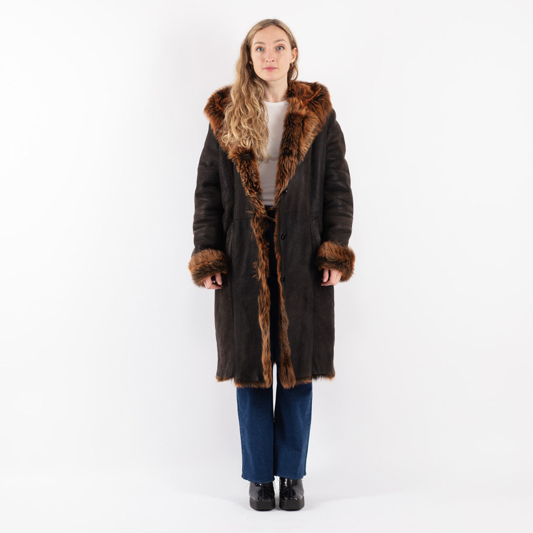 Vintage 90's Women Sheepskin Coat in Black