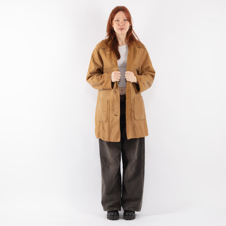 Vintage 90's Women Sheepskin Coat in Beige