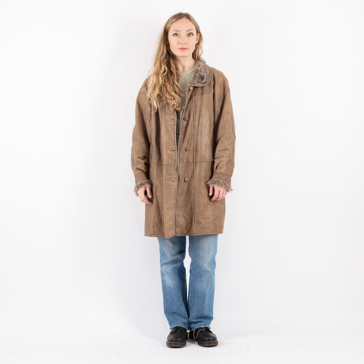 Vintage 80's Women Sheepskin Coat in Beige