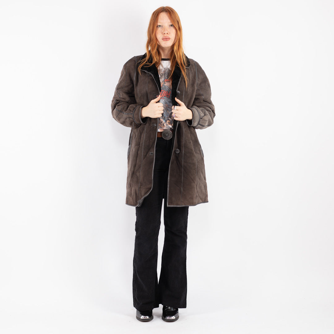 Vintage 90's Women Sheepskin Coat in Gray