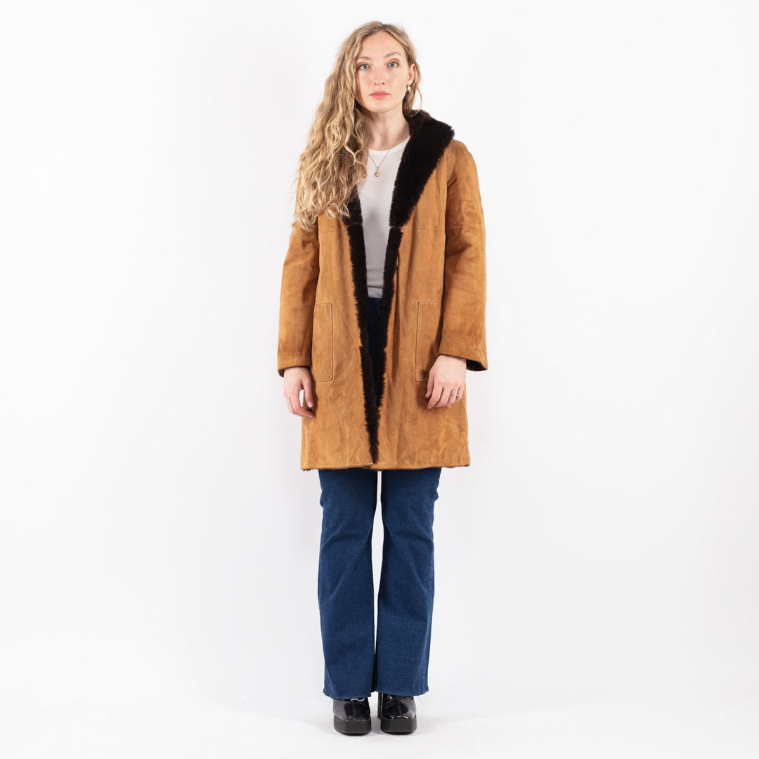 Vintage 80's Women Sheepskin Coat in Brown