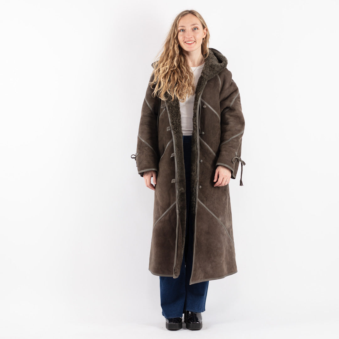 Vintage 80's Women Sheepskin Coat in Brown