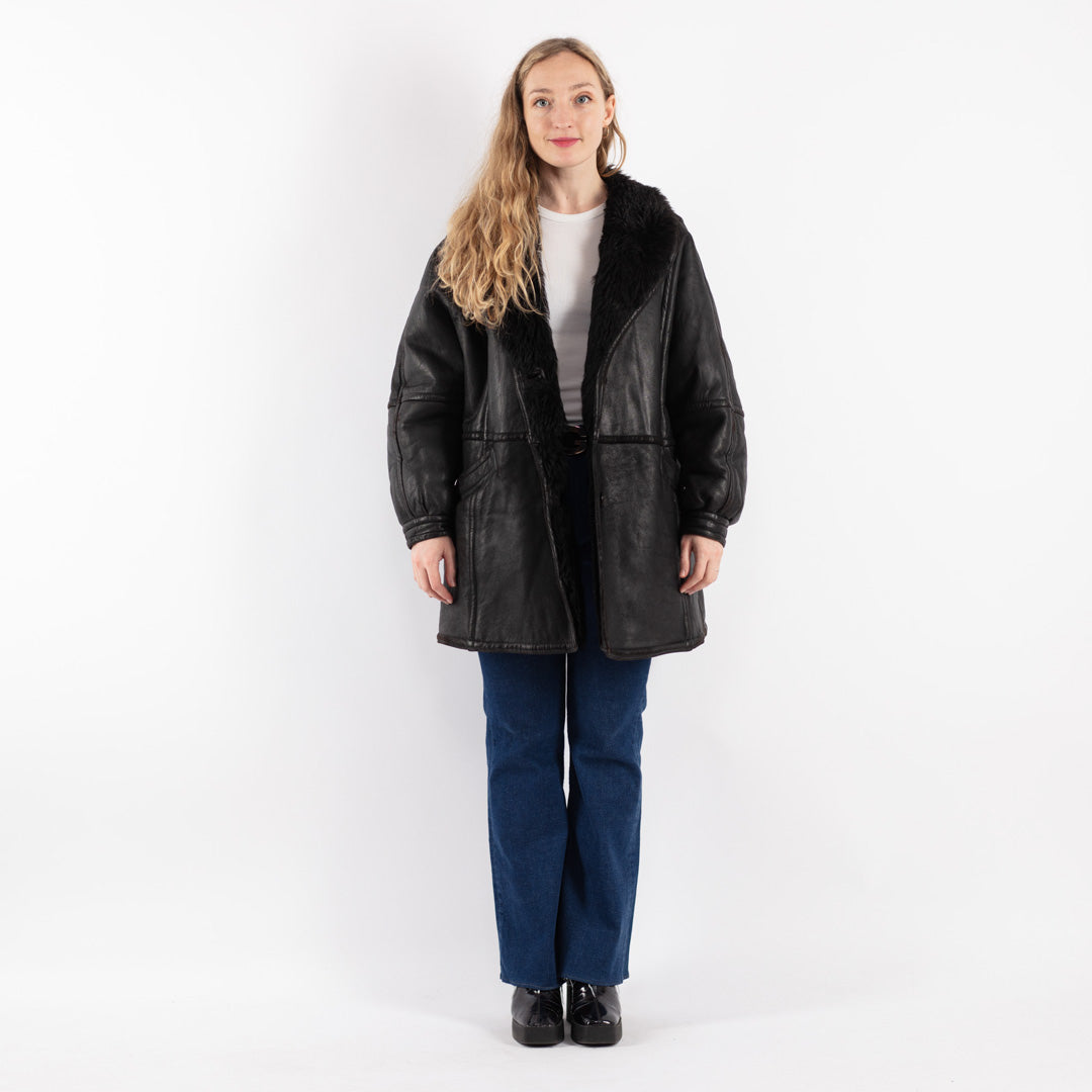 Vintage 90's Women Sheepskin Shearling Coat in Black