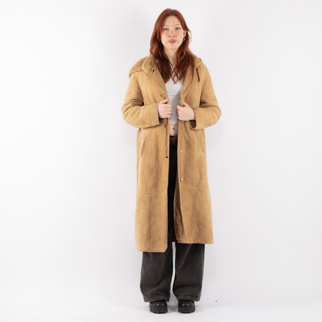 Vintage 70's Women Sheepskin Coat in Beige