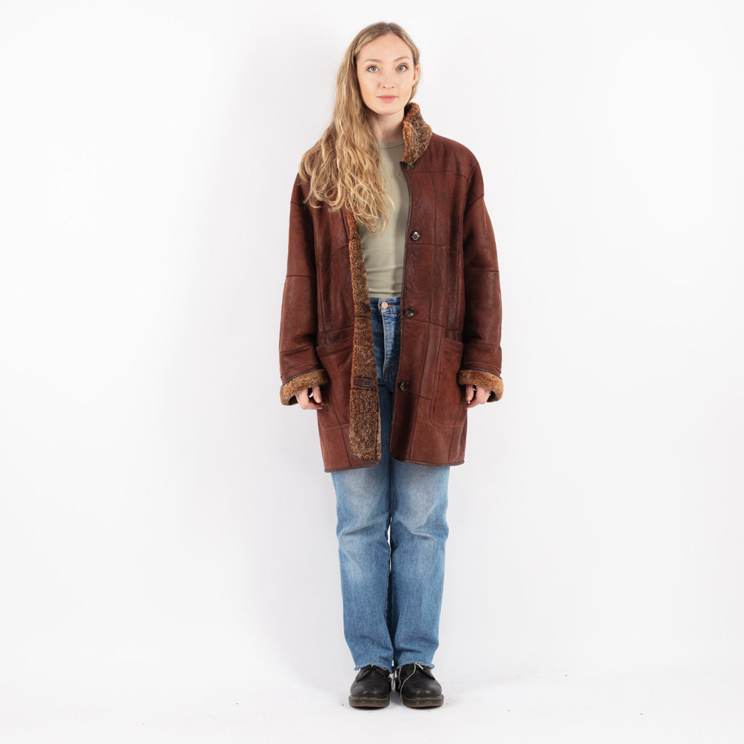 Vintage 90's Women Sheepskin Coat in Brown