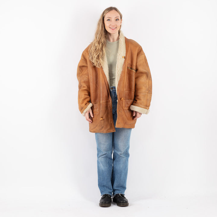 Vintage 80's Women Sheepskin Coat in Brown