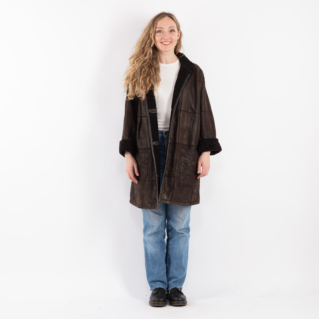 Vintage 90's Women Sheepskin Coat in Brown