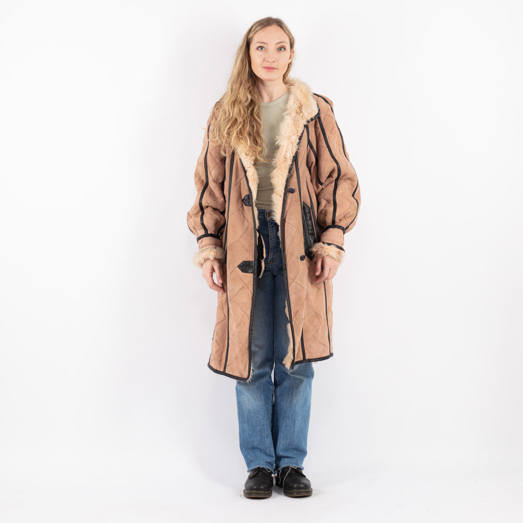 Vintage 80's Women Sheepskin Coat in Beige