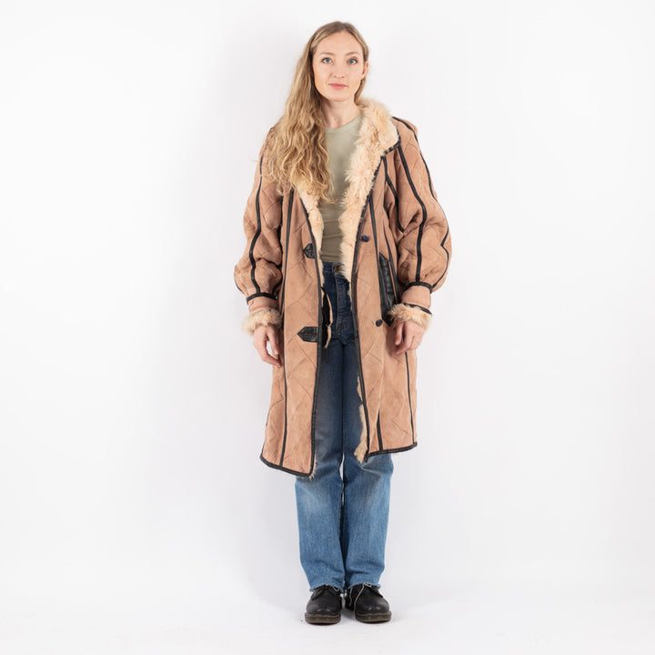Vintage 80's Women Sheepskin Coat in Beige