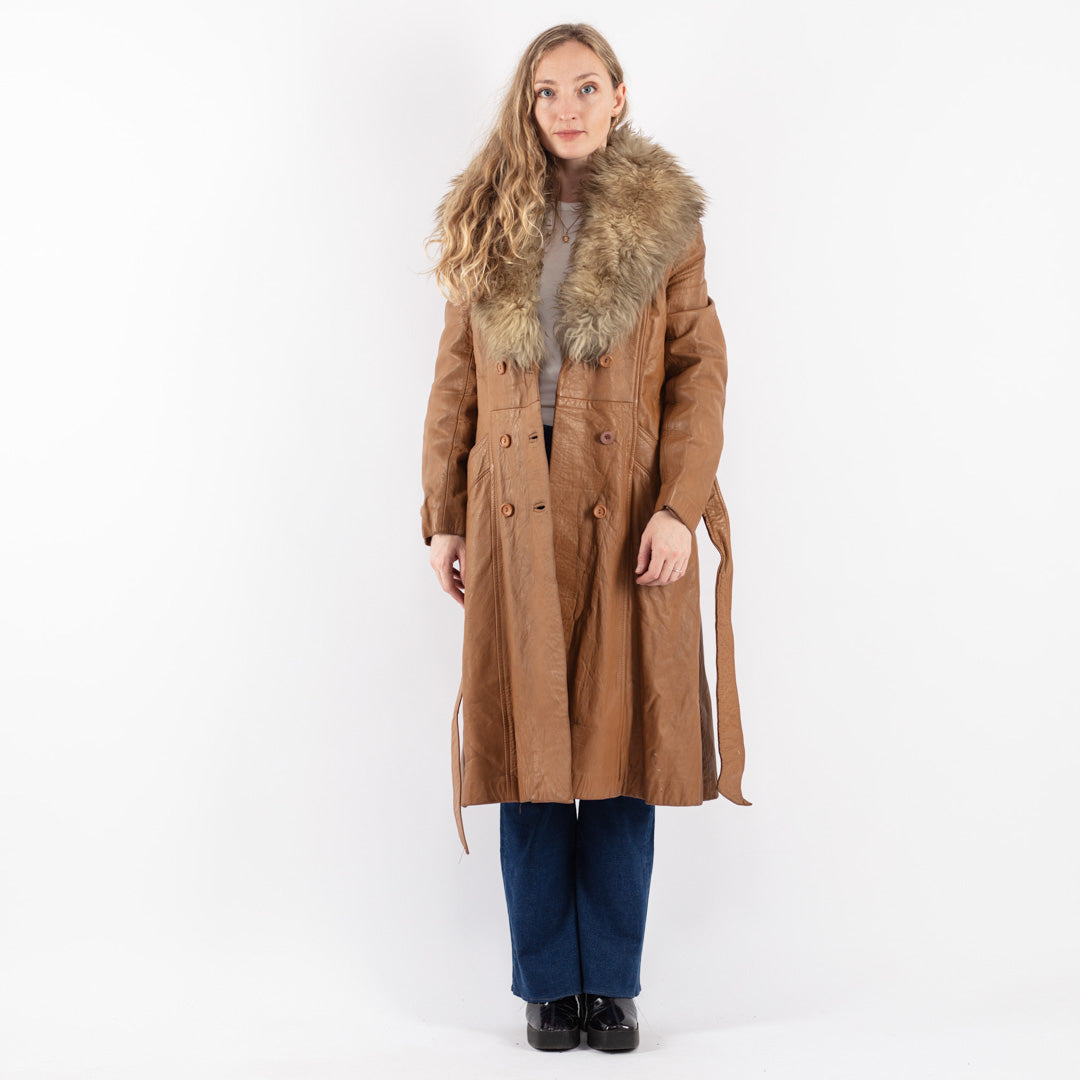 Vintage 90's Women Leather Coat in Brown