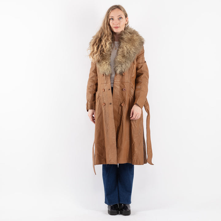 Vintage 90's Women Leather Coat in Brown
