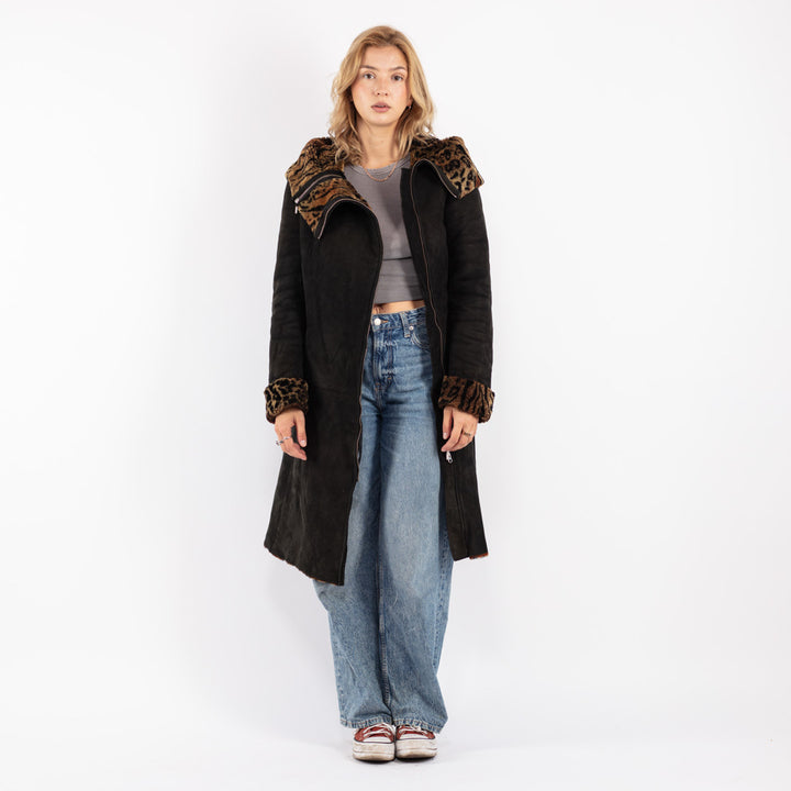 Vintage 80's Women Sheepskin Coat in Black