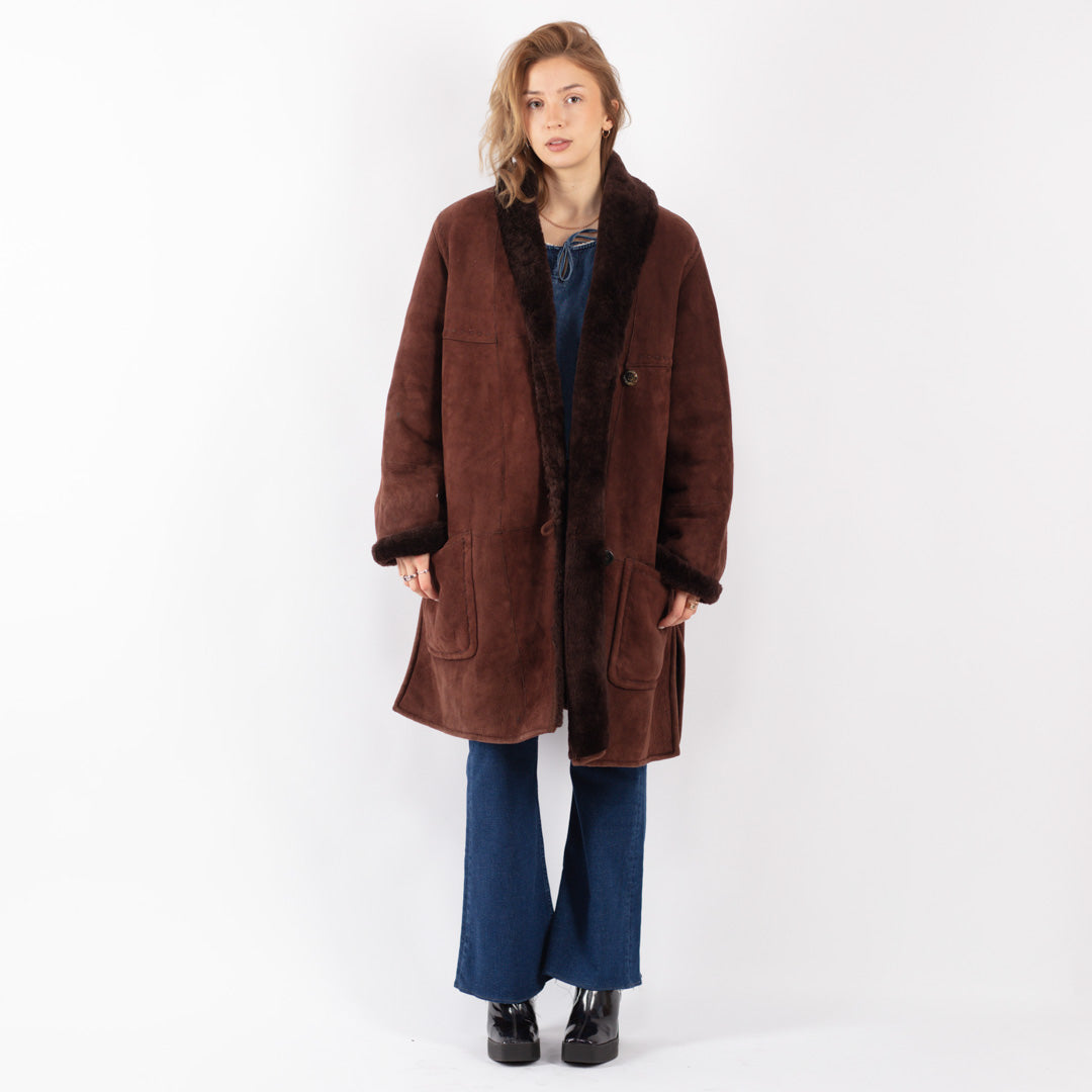 Vintage 90's Women Sheepskin Coat in Brown