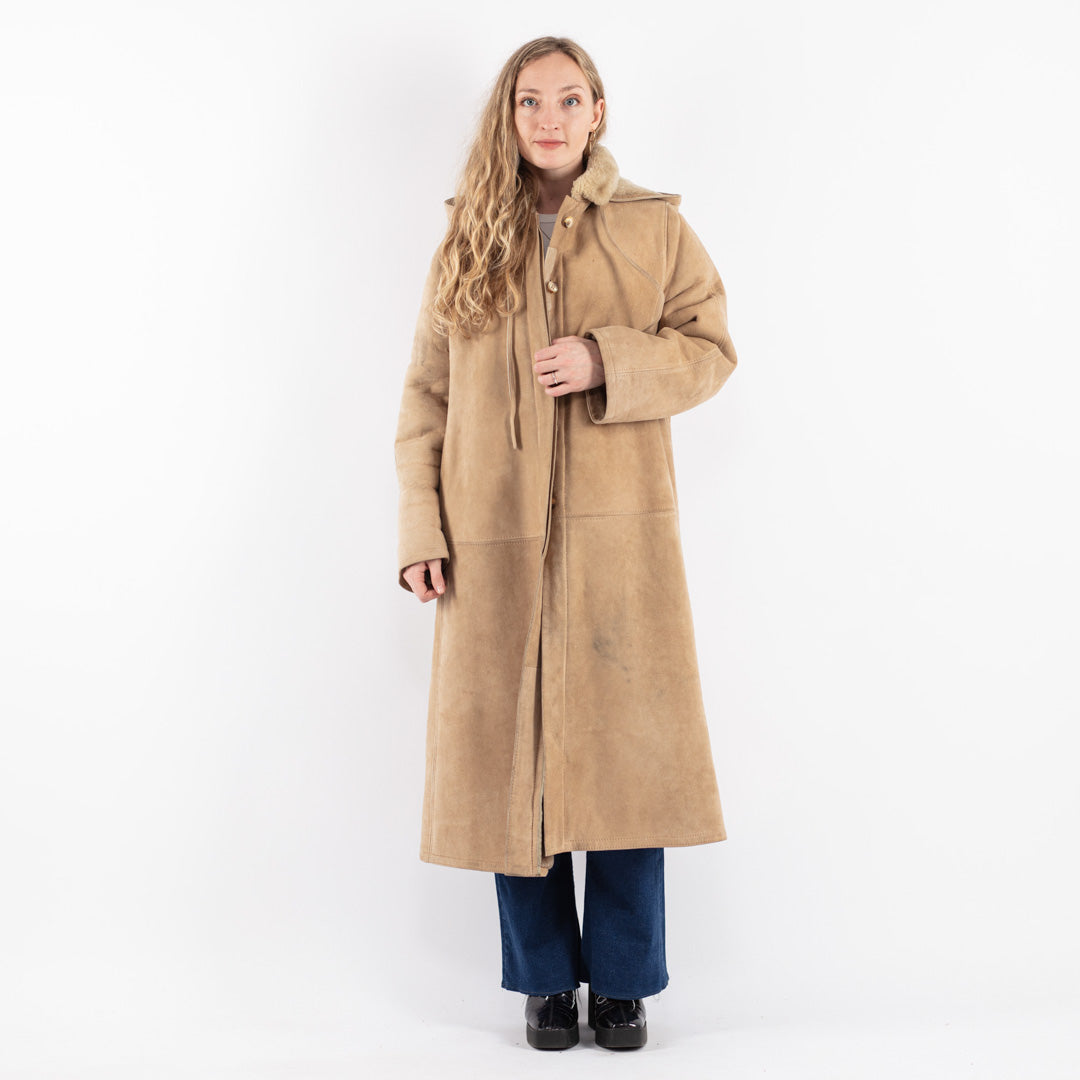 Vintage 70's Women Sheepskin Coat in Beige