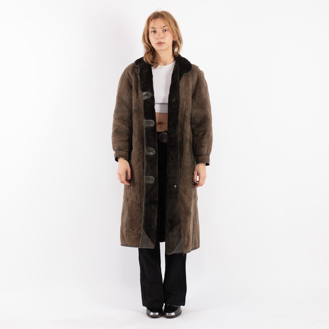 Vintage 80's Women Sheepskin Coat in Brown