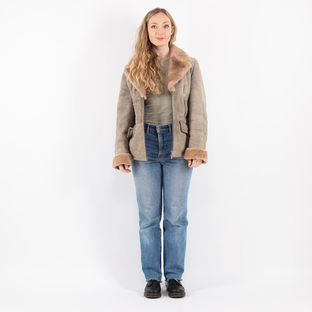 Vintage 70's Women Sheepskin Coat in Beige