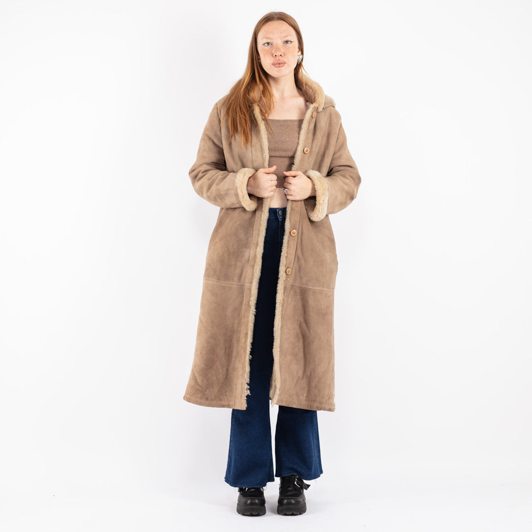 Vintage 70's Women Sheepskin Coat in Beige