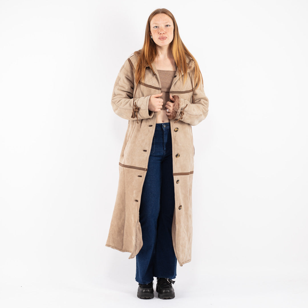 Vintage 80's Women Sheepskin Coat in Beige