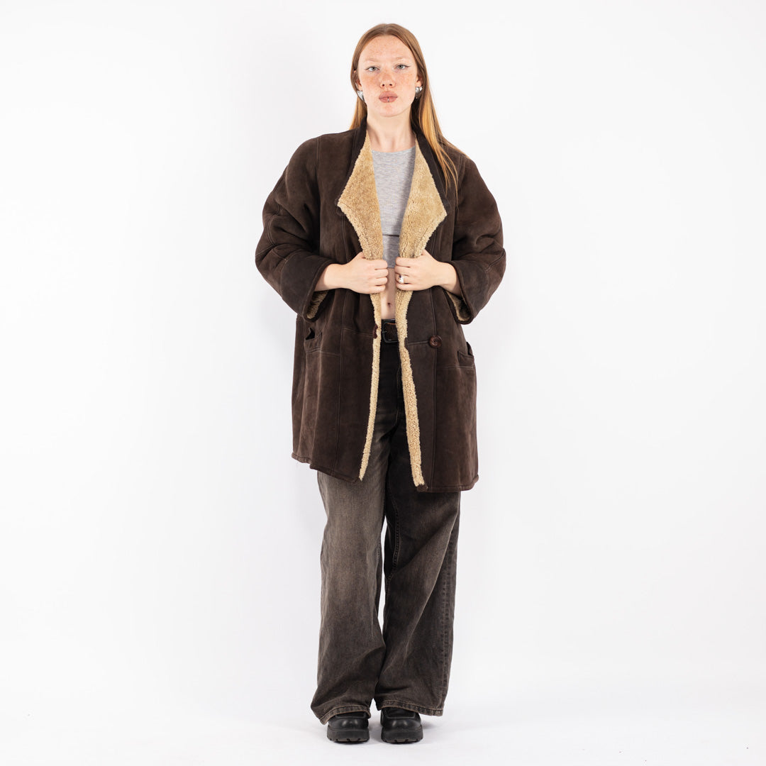 Vintage 80's Women Sheepskin Coat in Brown