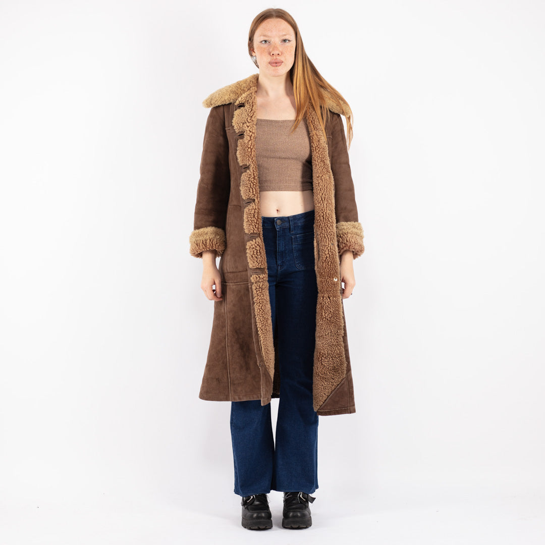 Vintage 70's Women Sheepskin Coat in Brown