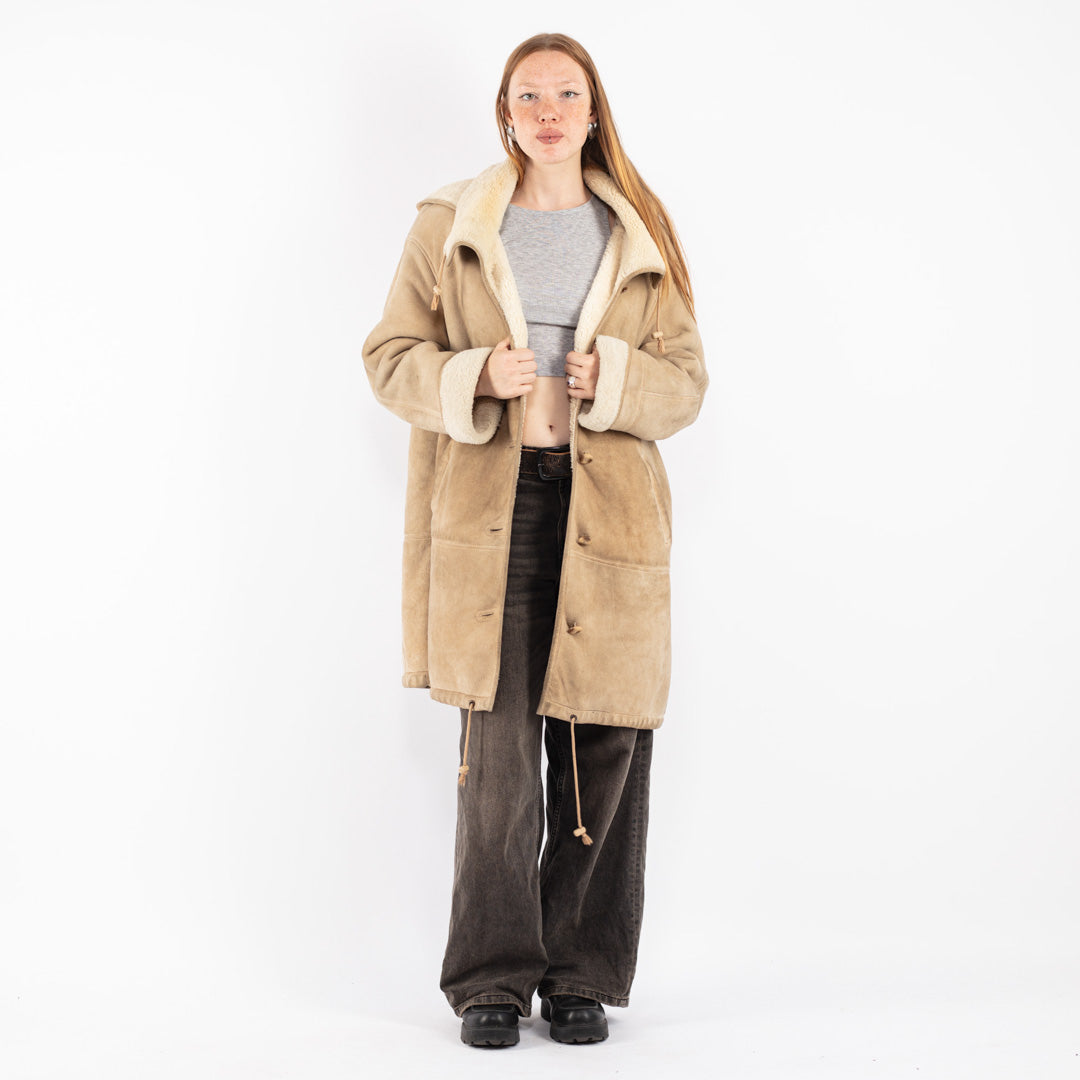 Vintage 80's Women Shearling Coat in Beige