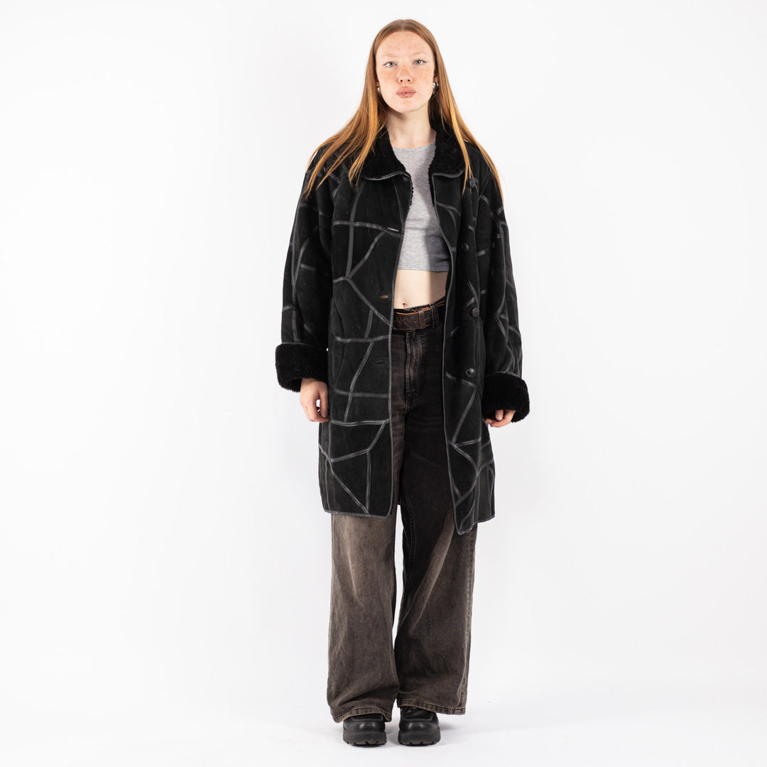 Vintage 80's Women Sheepskin Coat in Black