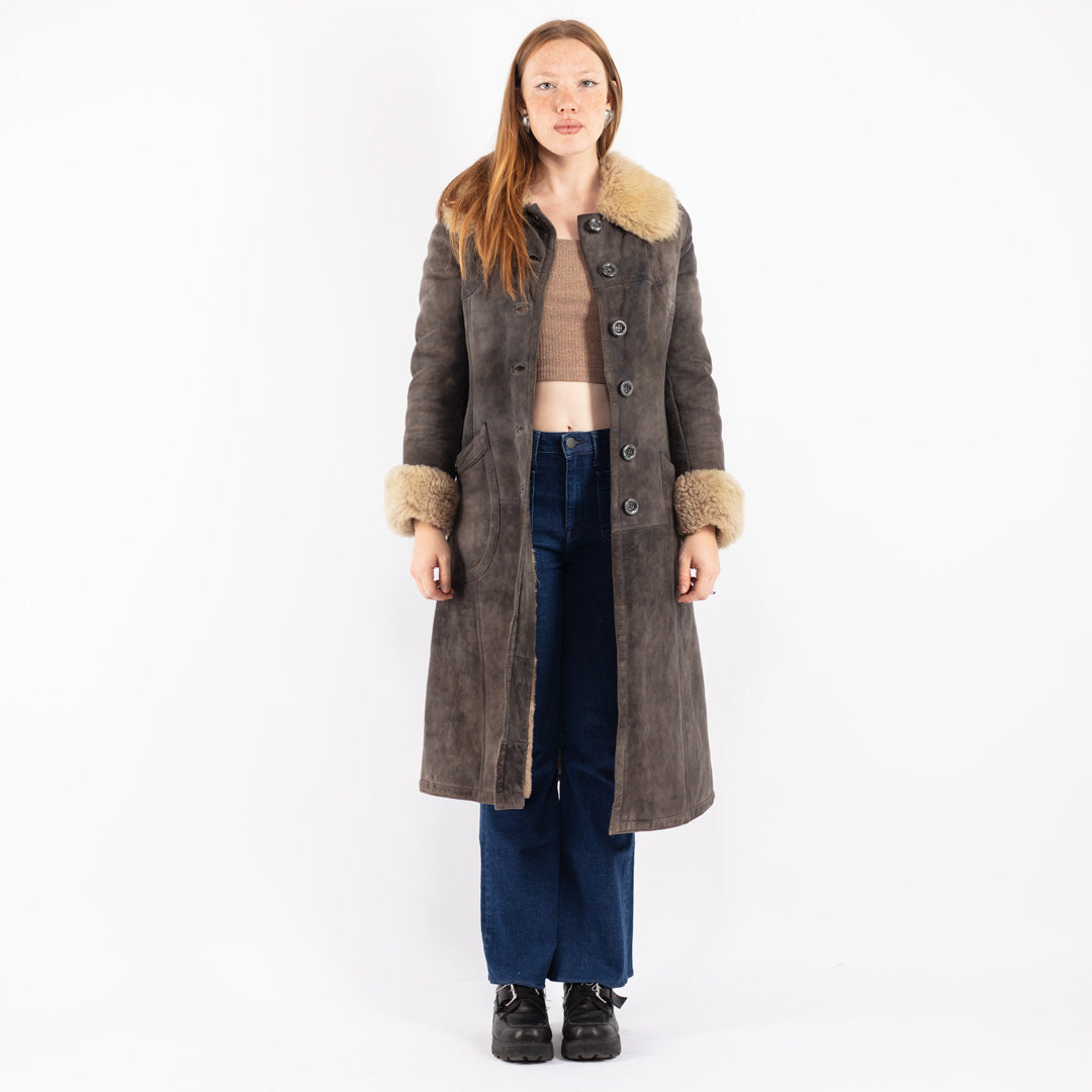 Vintage 70's Women Sheepskin Coat in Gray