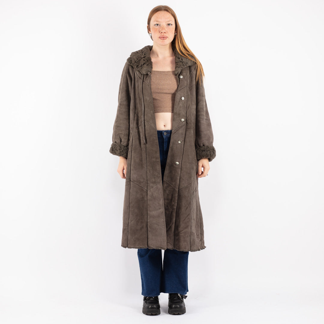 Vintage 80's Women Sheepskin Coat in Gray