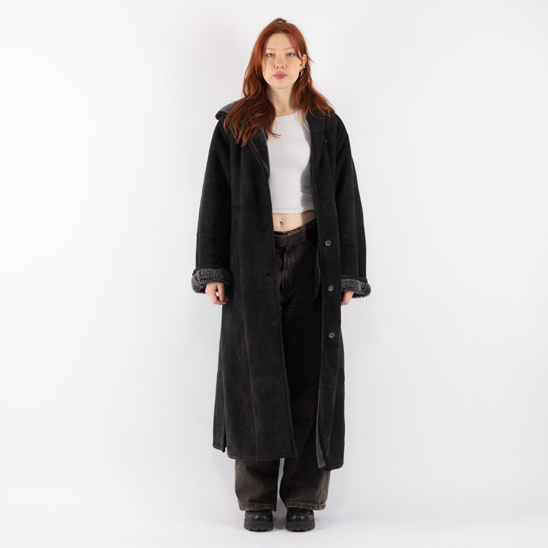 Vintage 90's Women Sheepskin Coat in BlackV8528