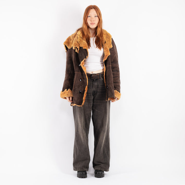 Vintage 90's Women Sheepskin Coat in Brown