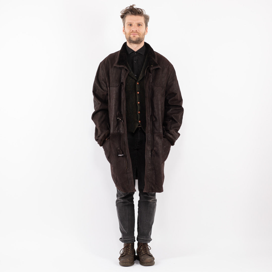 Vintage 90's Men Oversized Sheepskin Coat in Brown