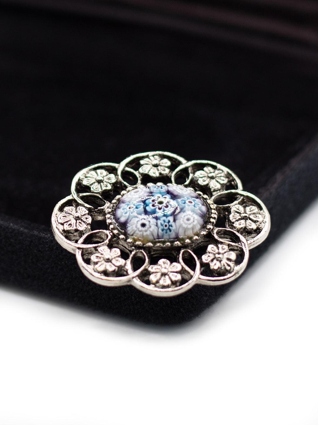 Vintage 50's Brooch in Silver