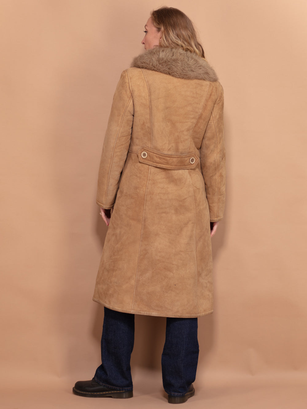 Vintage 70's Women Sheepskin Suede Coat in Beige - NorthernGrip