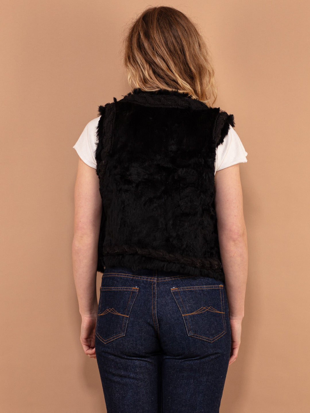 Vintage 00's Women Fur Vest in Black - NorthernGrip