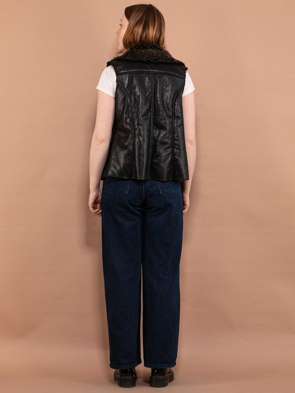 Vintage 00's Women Faux Leather Sherpa Vest in Black - NorthernGrip