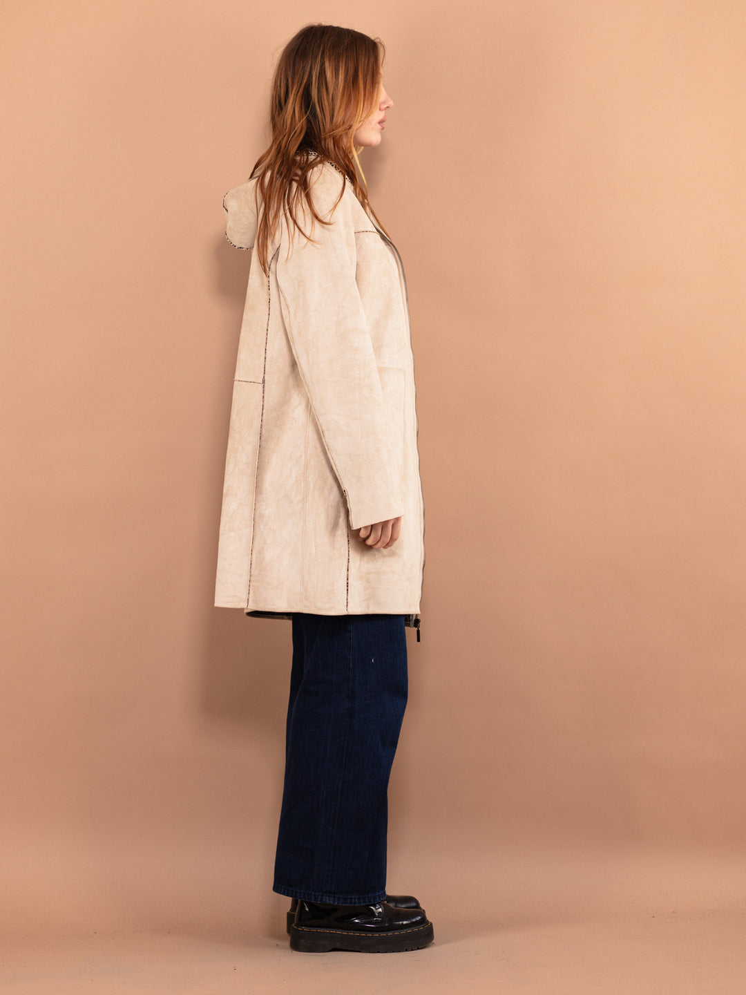 Vintage 00's Women Longline Velvet Jacket in Beige - NorthernGrip